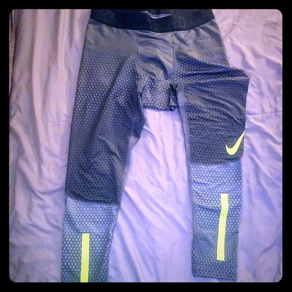 Nike sports leggings